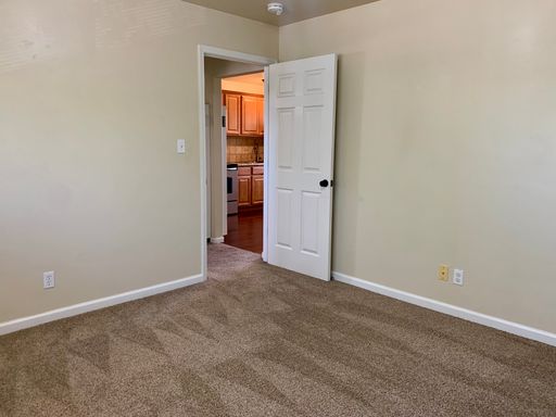 Listing photo thumbnail