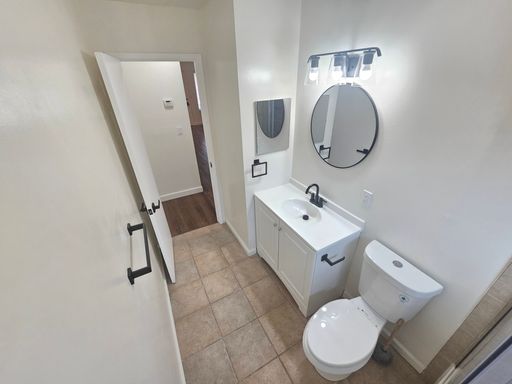Listing photo thumbnail