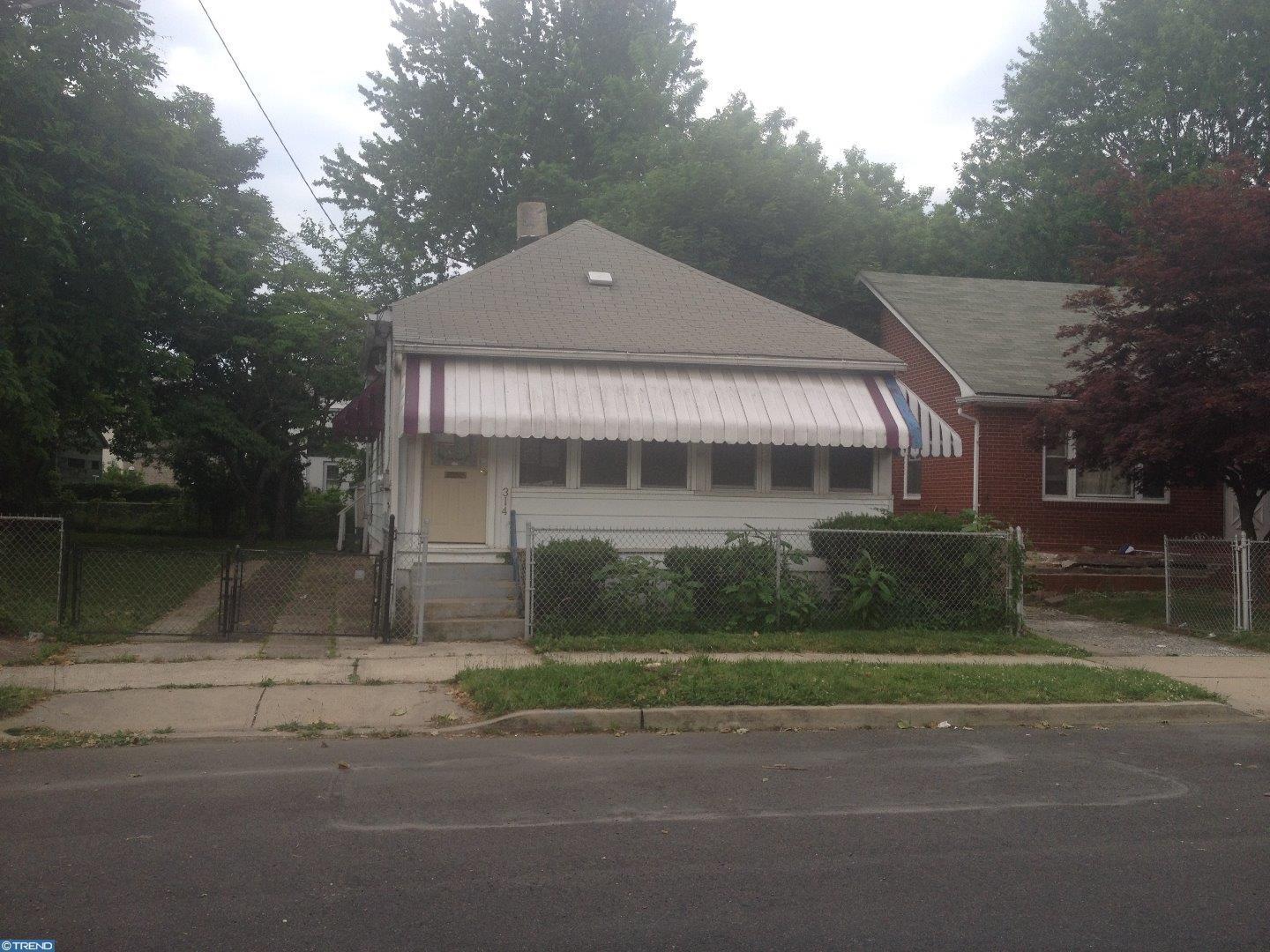 Trenton House: 314 Schiller Ave