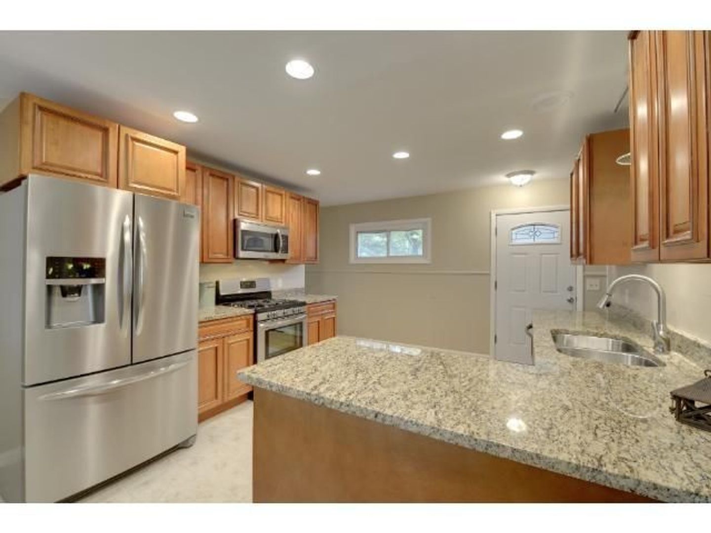 Crystal House: 4224 Edgewood Ave N