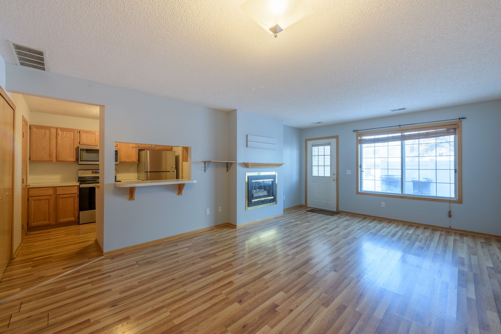 Coon Rapids House: 12121 Killdeer St NW #109