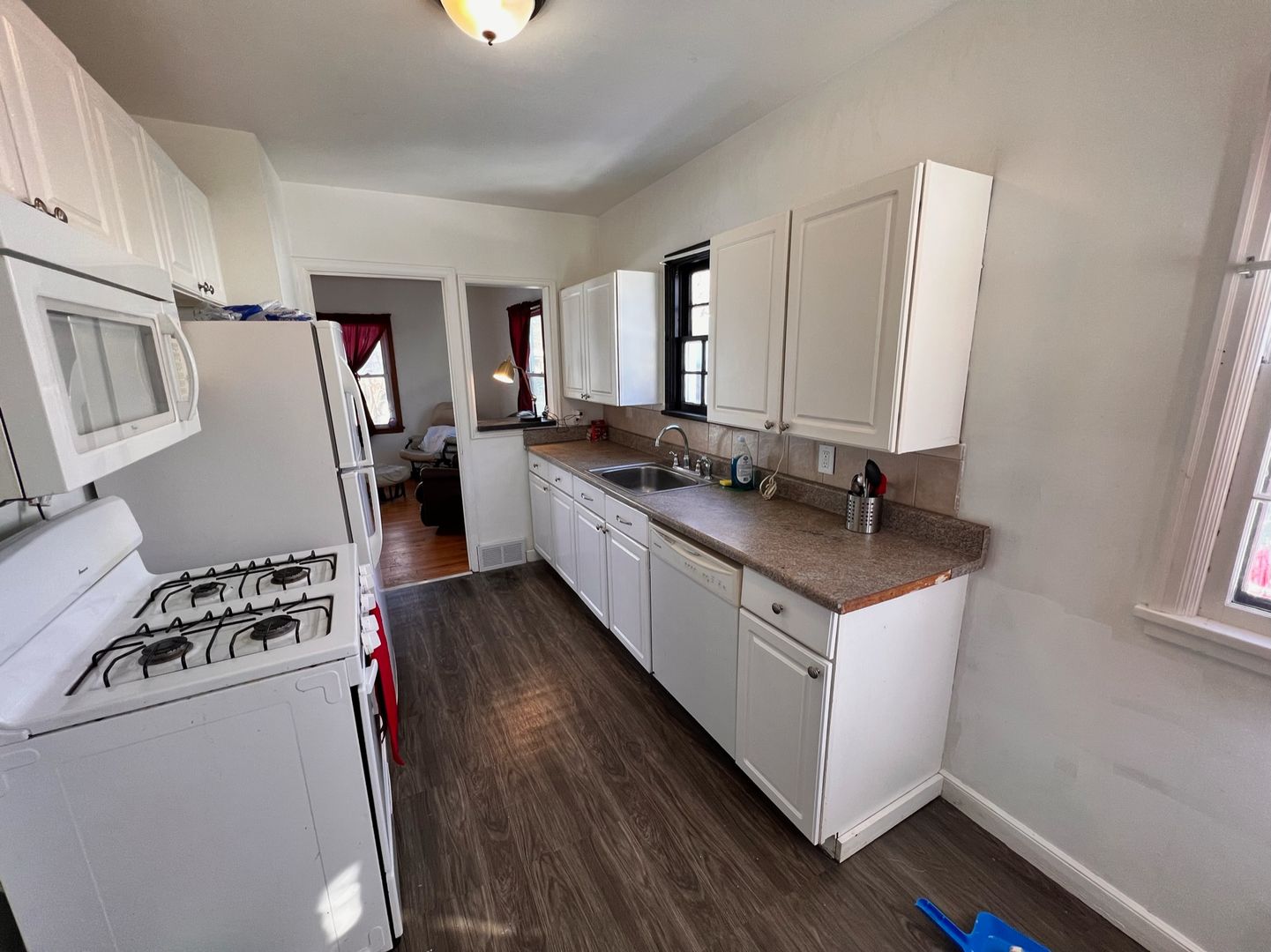 St Paul House: 1160 Farrington st