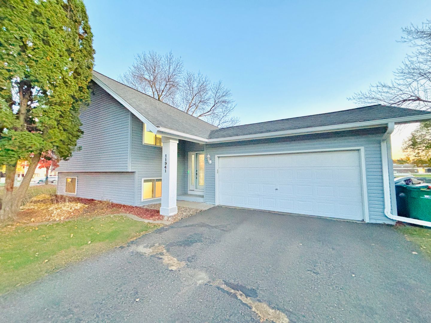 Maple Grove House: 11941 69th Ave N