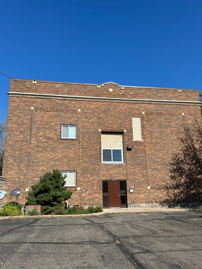 Clear Lake Apartment: 7700 Brooks Street #9