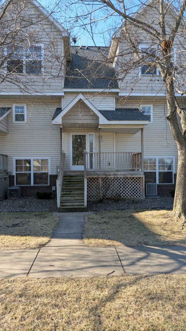 Fridley House: 5730 4th Street Northeast