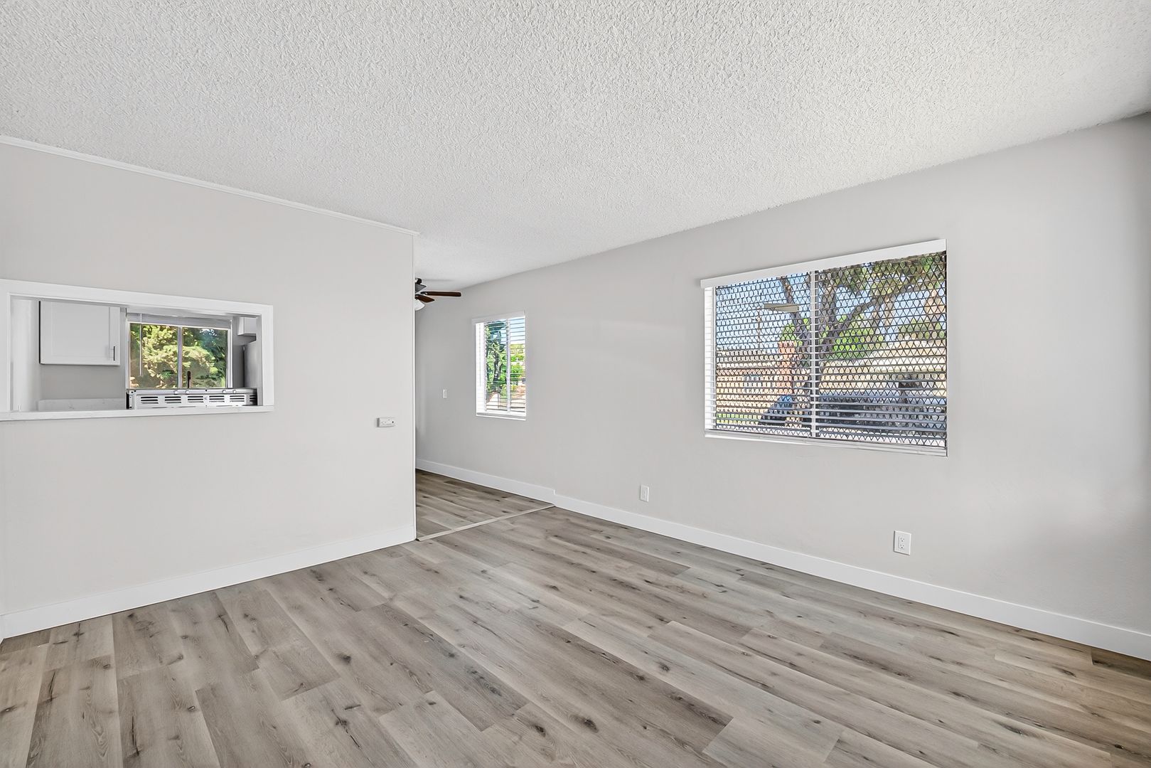 Compton Apartment: 409 South Harris Ave