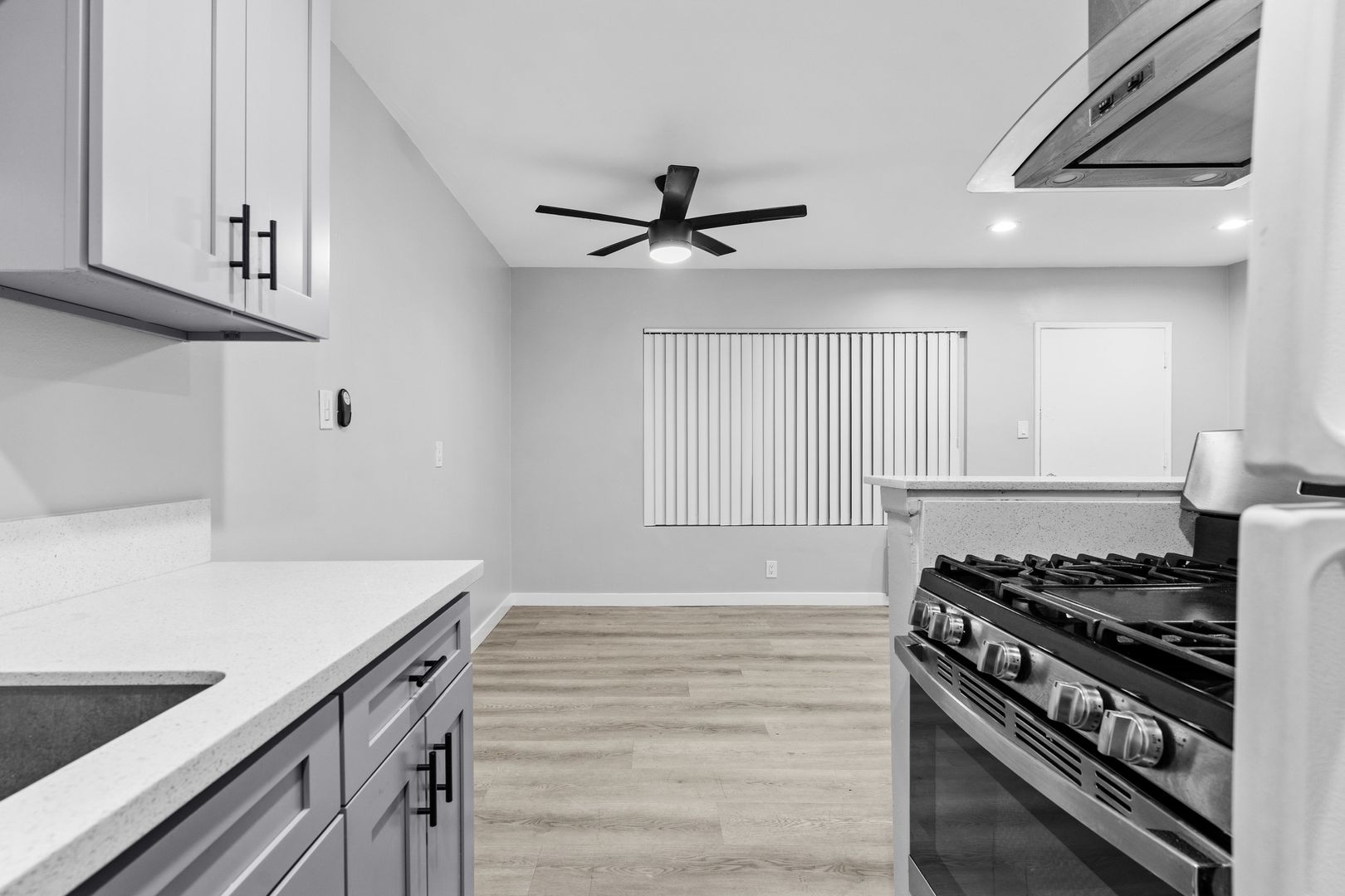 Fullerton Apartment: 1655 West Malvern Avenue