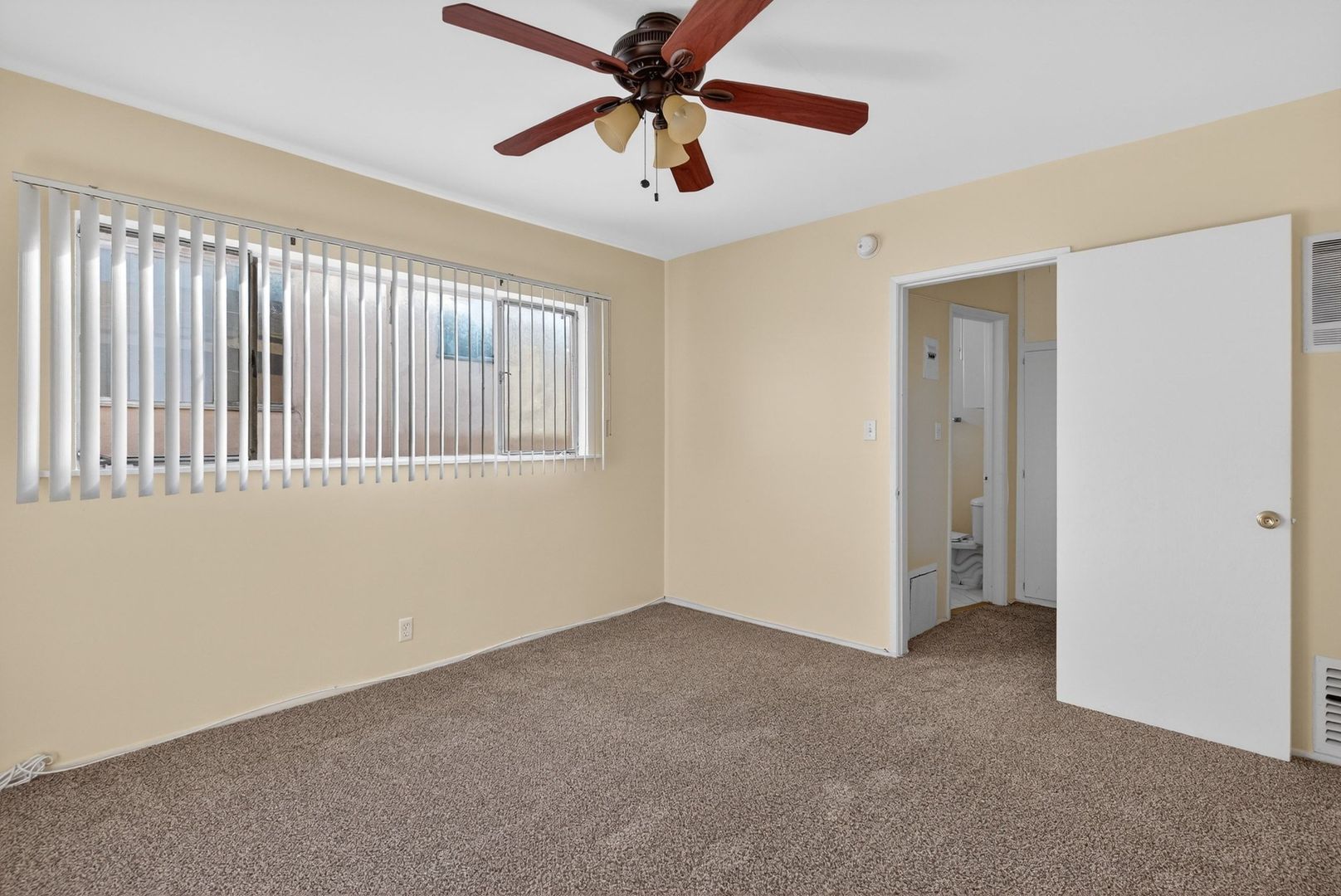 Los Angeles Apartment: 3888 Potomac Ave.