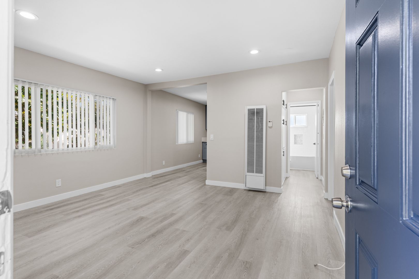 Fullerton Apartment: 113 South Lillie Avenue