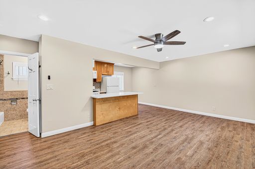 Comfortable Two-Bedroom in Long Beach - AVAILABLE NOW – photo 1