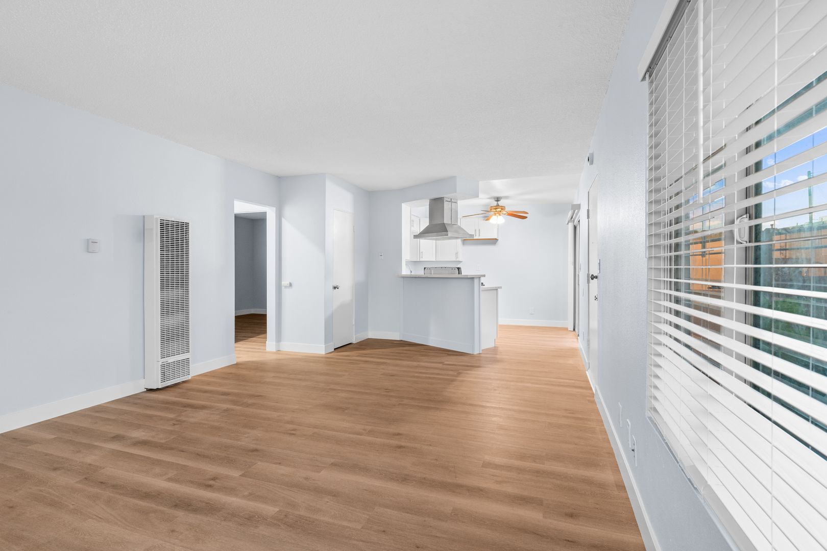 Anaheim Apartment: 147 S Magnolia Avenue