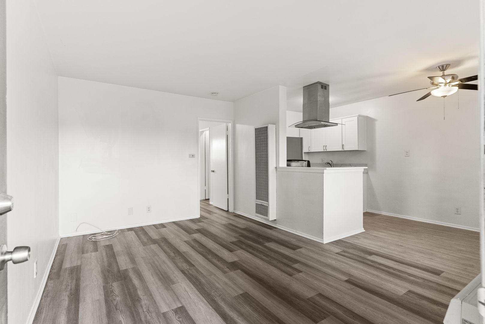 Garden Grove Apartment: 12602 Kensington Lane