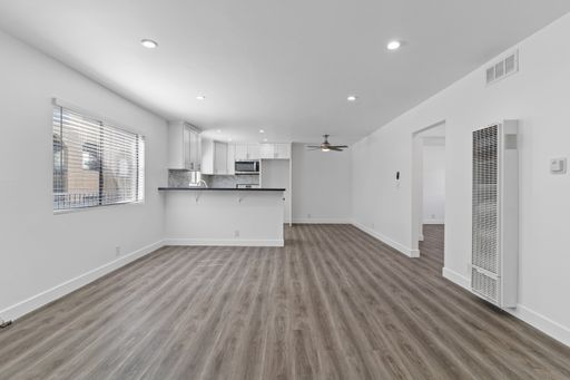 Coastal Modern Living on Nebraska Avenue | *LEASING SPECIAL!* – photo 1