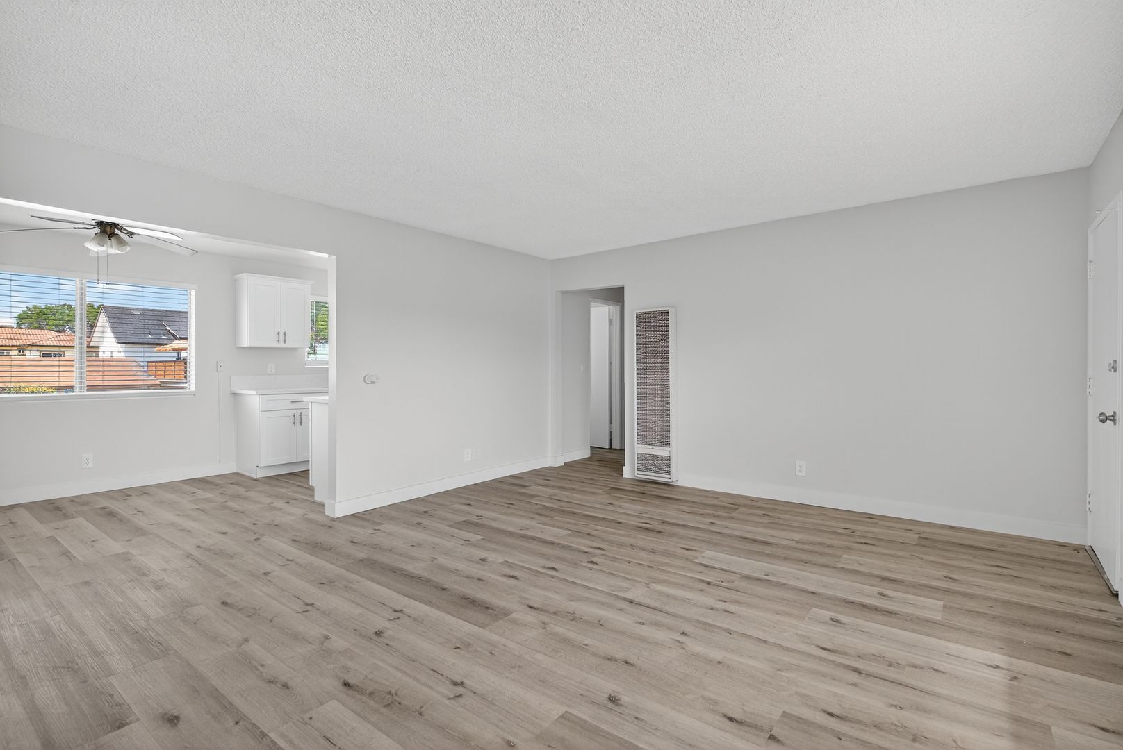 Garden Grove Apartment: 8331 Lampson Avenue