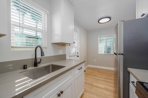 Cozy Cottage-Style 1-Bedroom Near Downtown Escondido | *SUMMER LEASING SPECIAL!* – photo 1