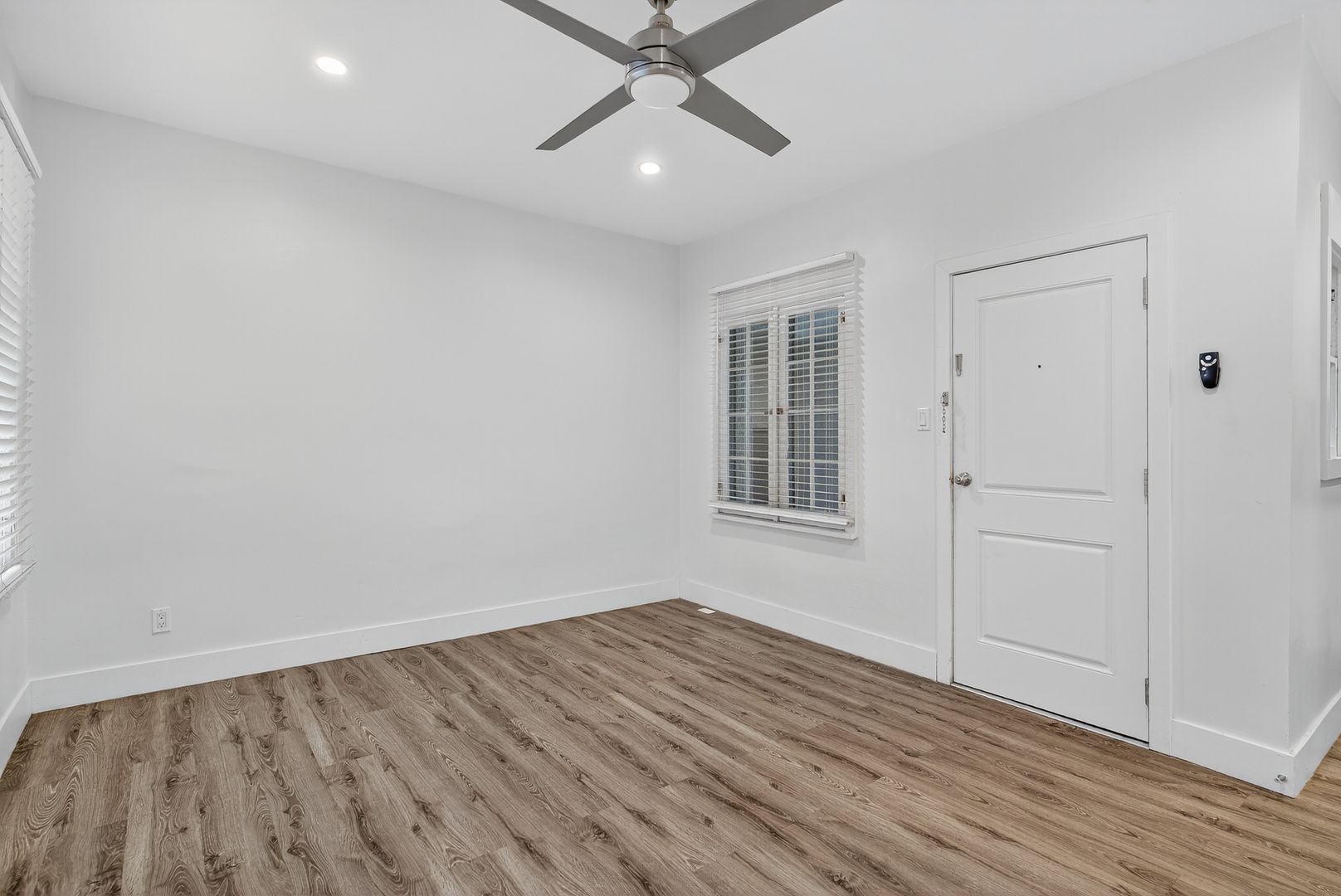 Long Beach Apartment: 405 W 3rd Street