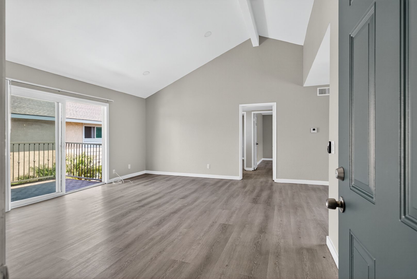 Garden Grove Apartment: 8101 Larson Avenue