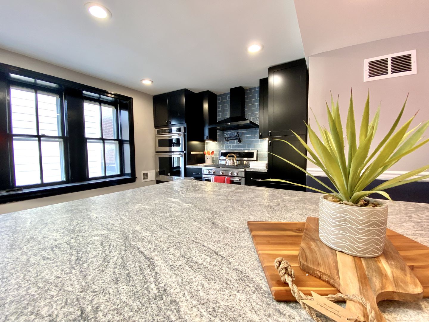 Wilmington Apartment: 712 N West St