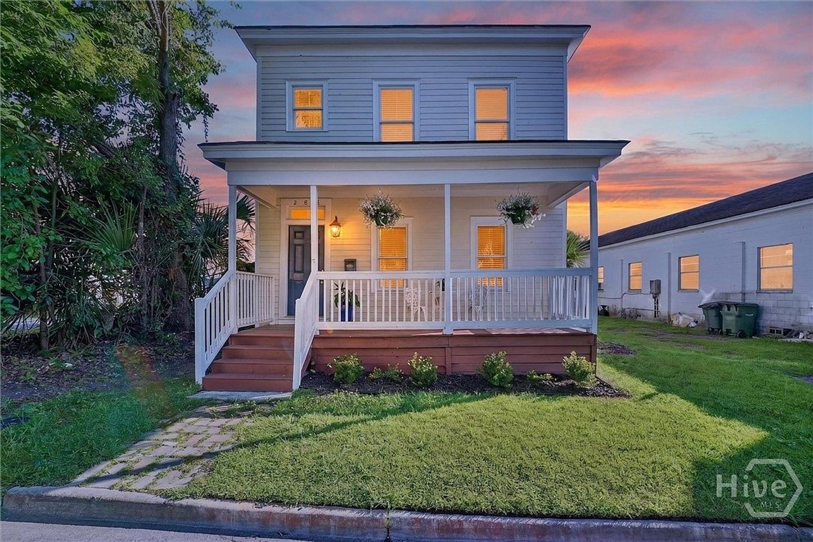 Savannah House: 506 East 31st Street