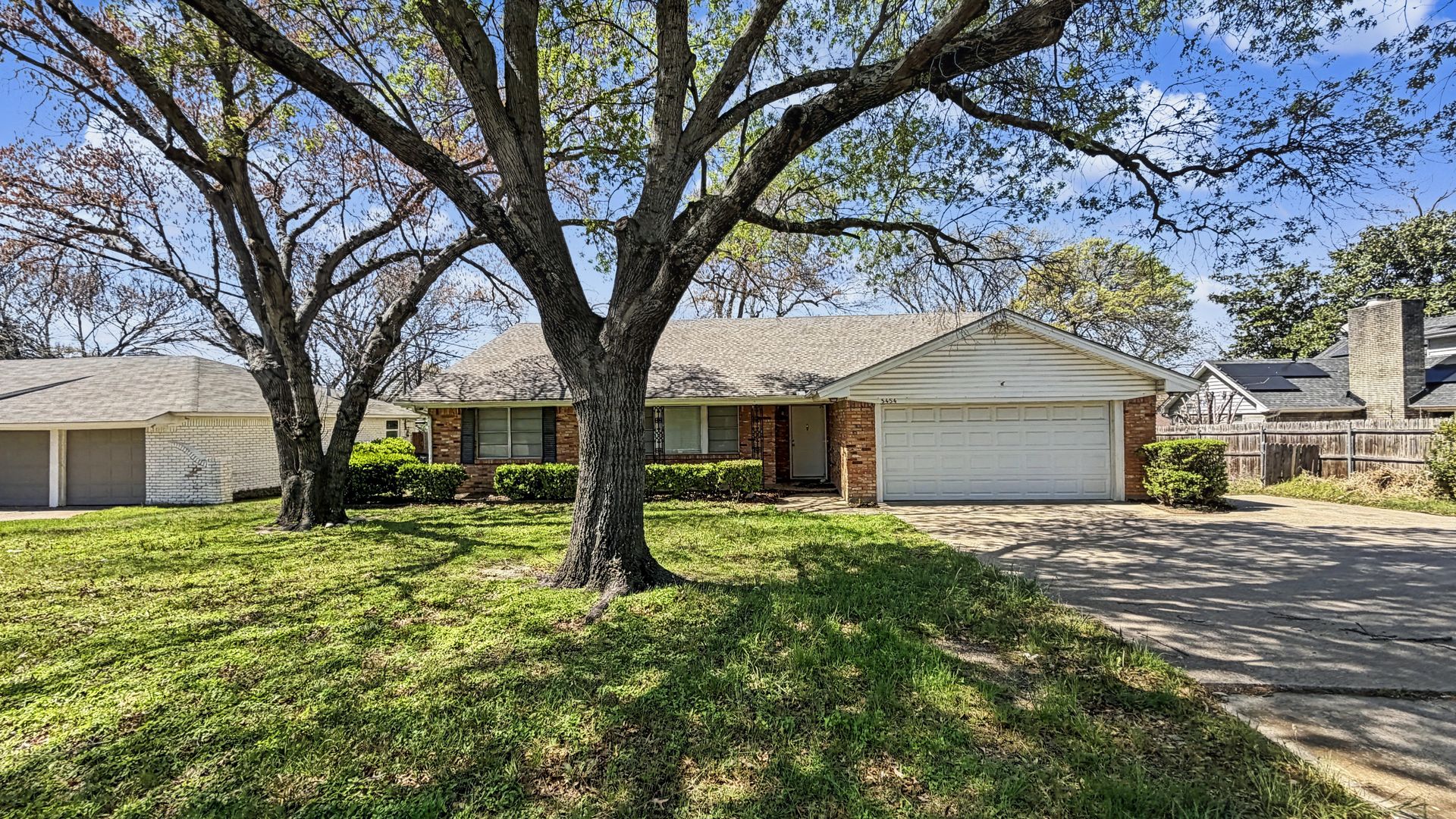 Fort Worth House: 5454 Woodway Dr