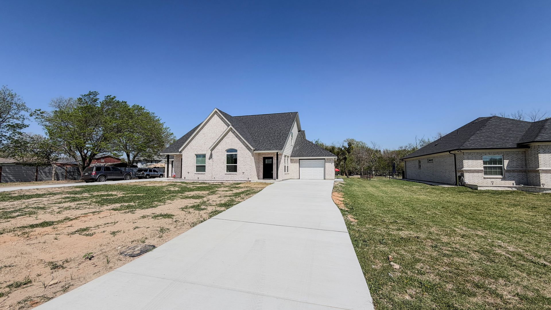 Fort Worth House: 5950 Hereford Dr