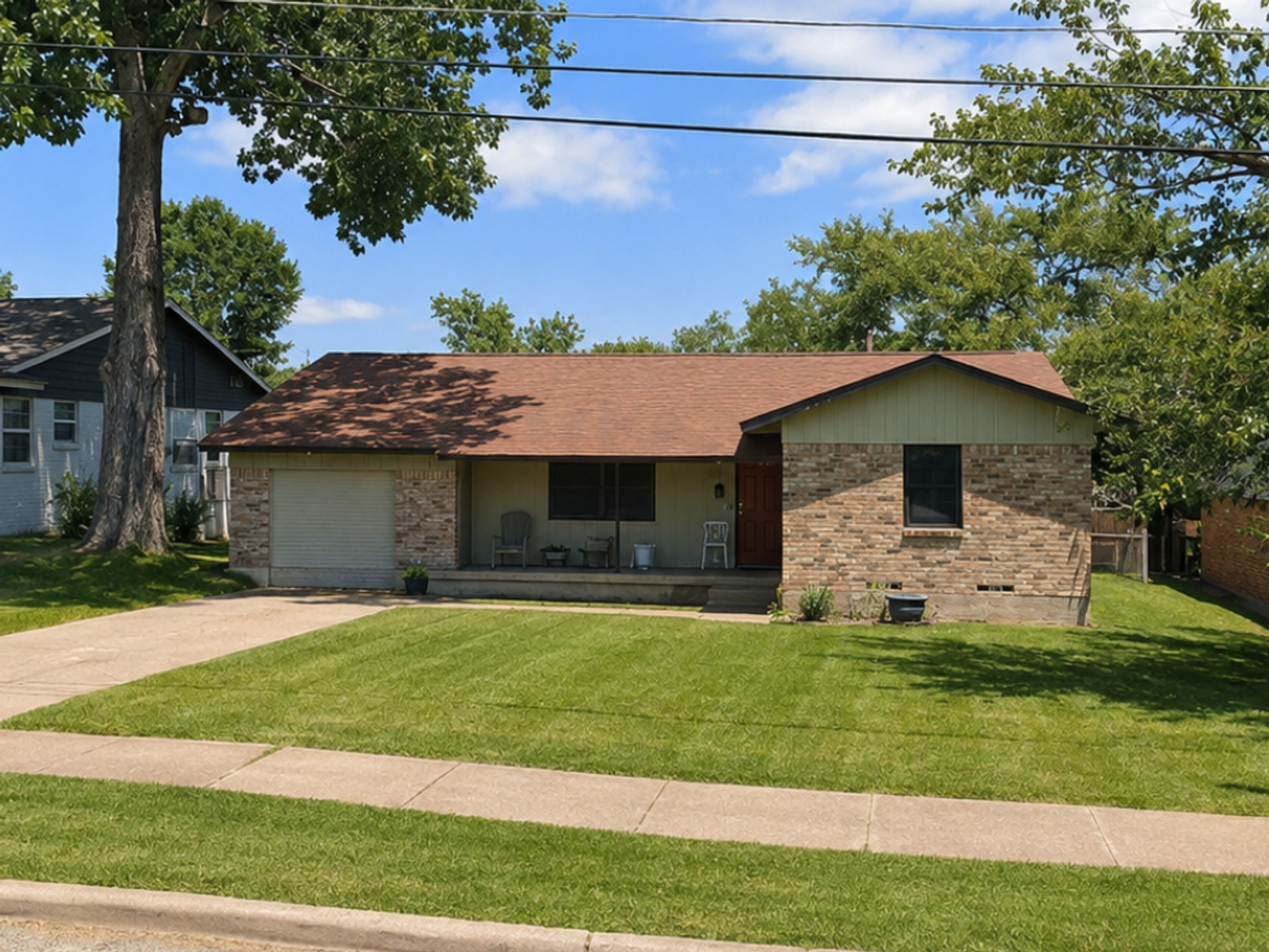 Mesquite House: 2317 Spiceberry Ln