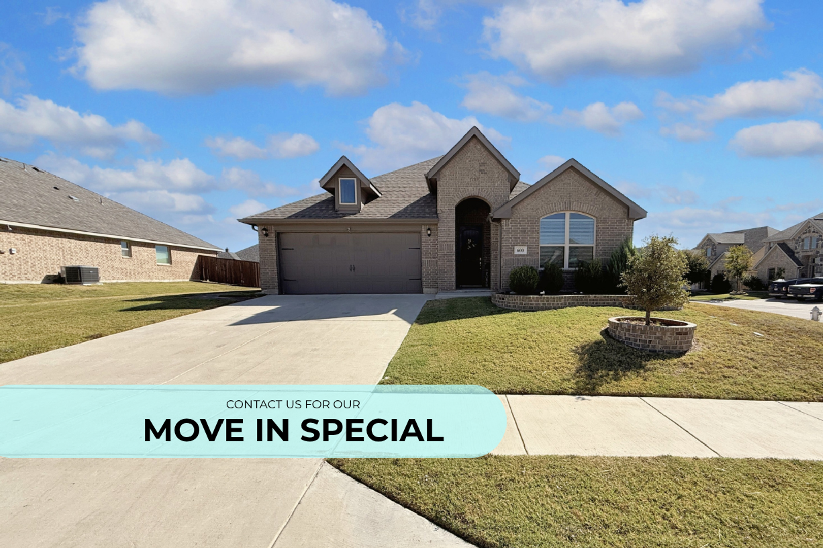 Fort Worth House: 600 Bayonet Dr