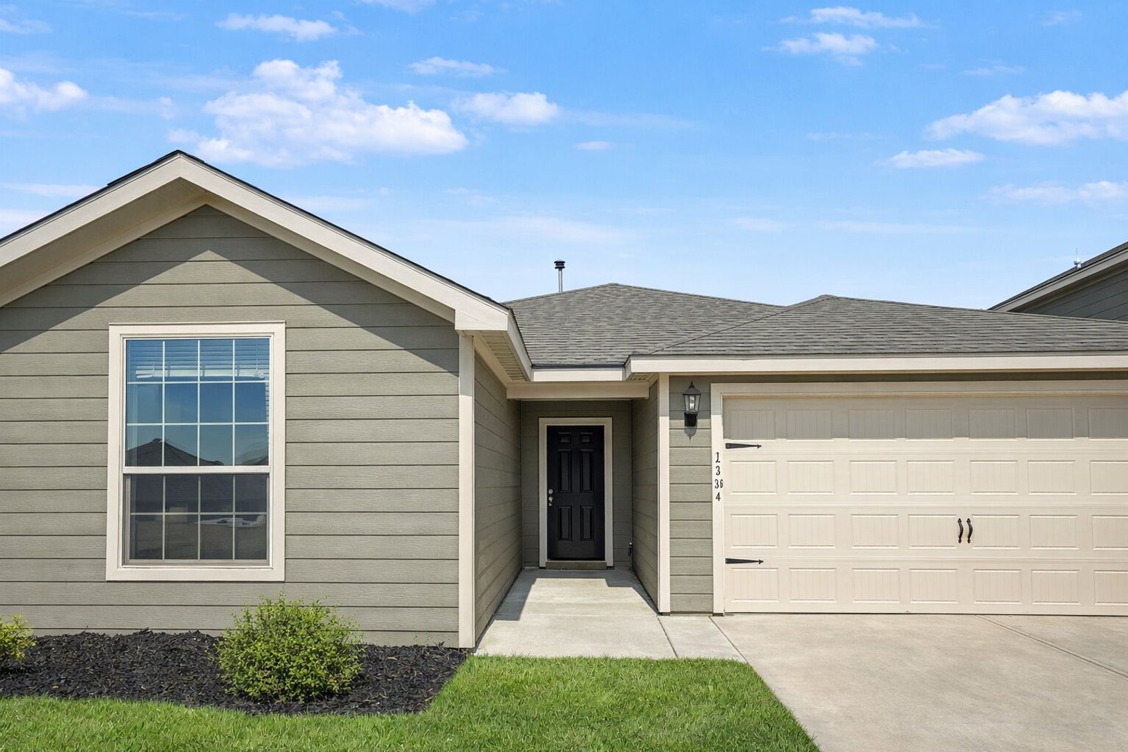 Ponder House: 13804 Musselshell Dr