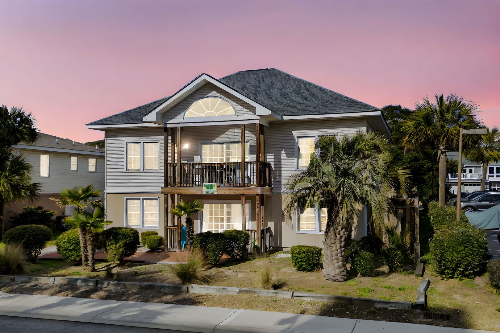 North Myrtle Beach House: 4308 S. Ocean Blvd.