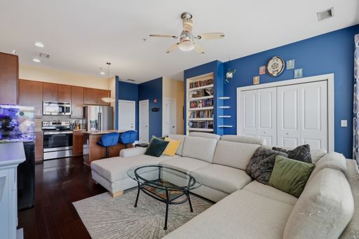 Bright & Character-Filled 2BR/2BA Condo in the Brooklyn Arts District – photo 1