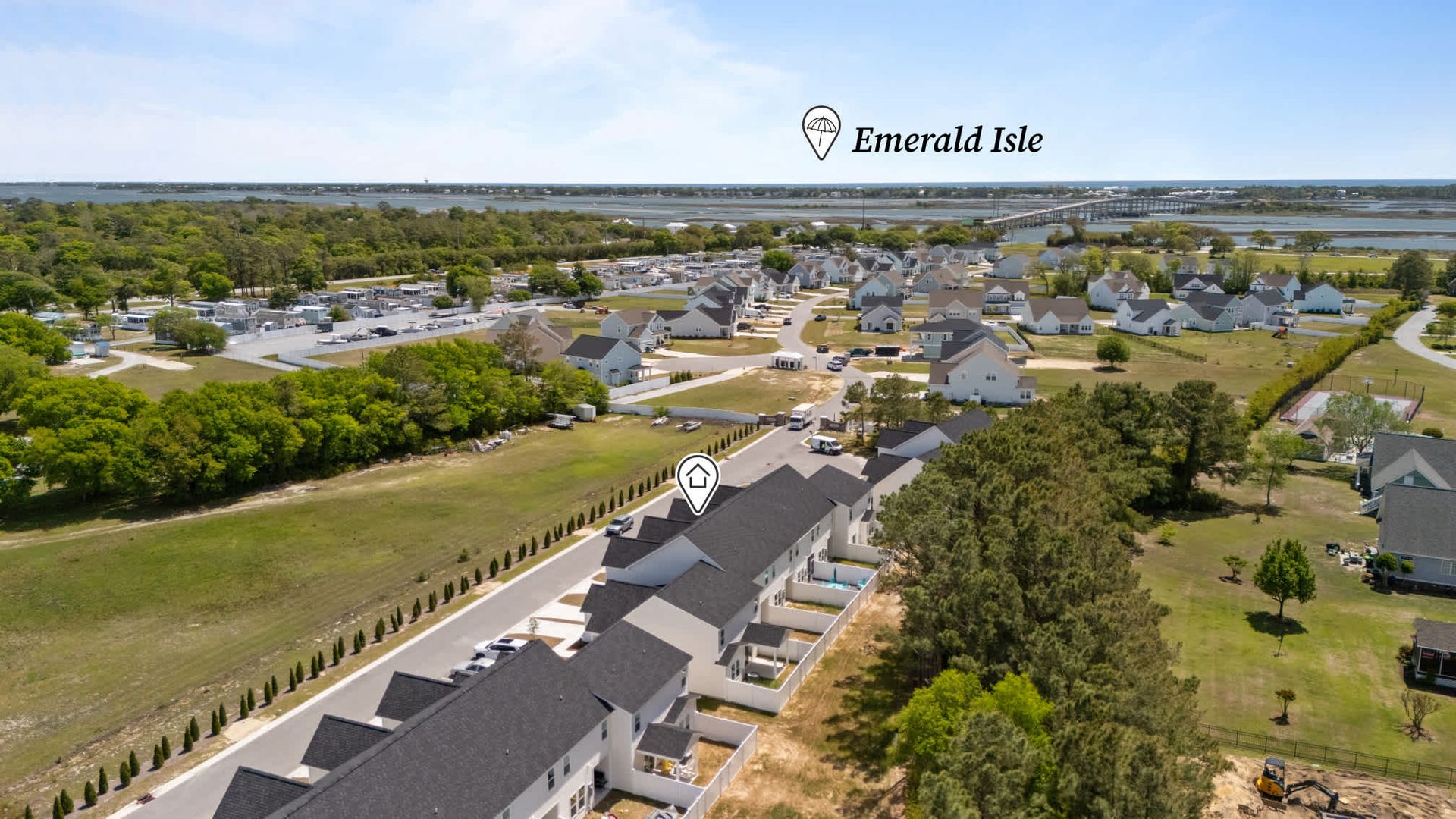 Cedar Point Townhome: 172 Coastline Circle