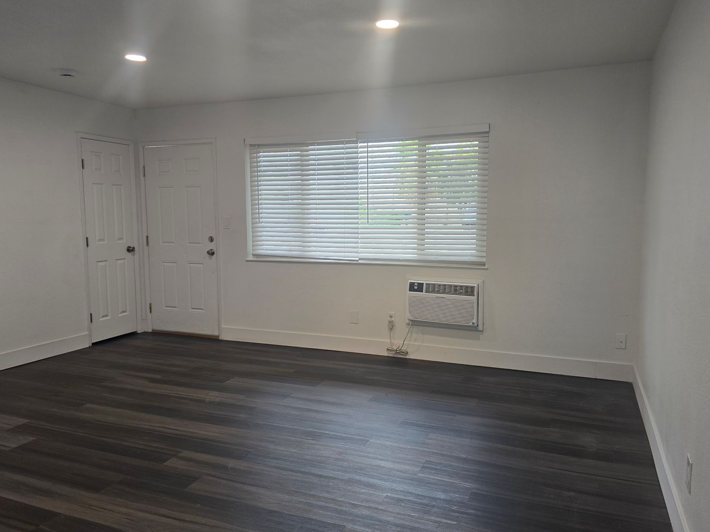 Red Bluff Apartment: 355 S Main Street