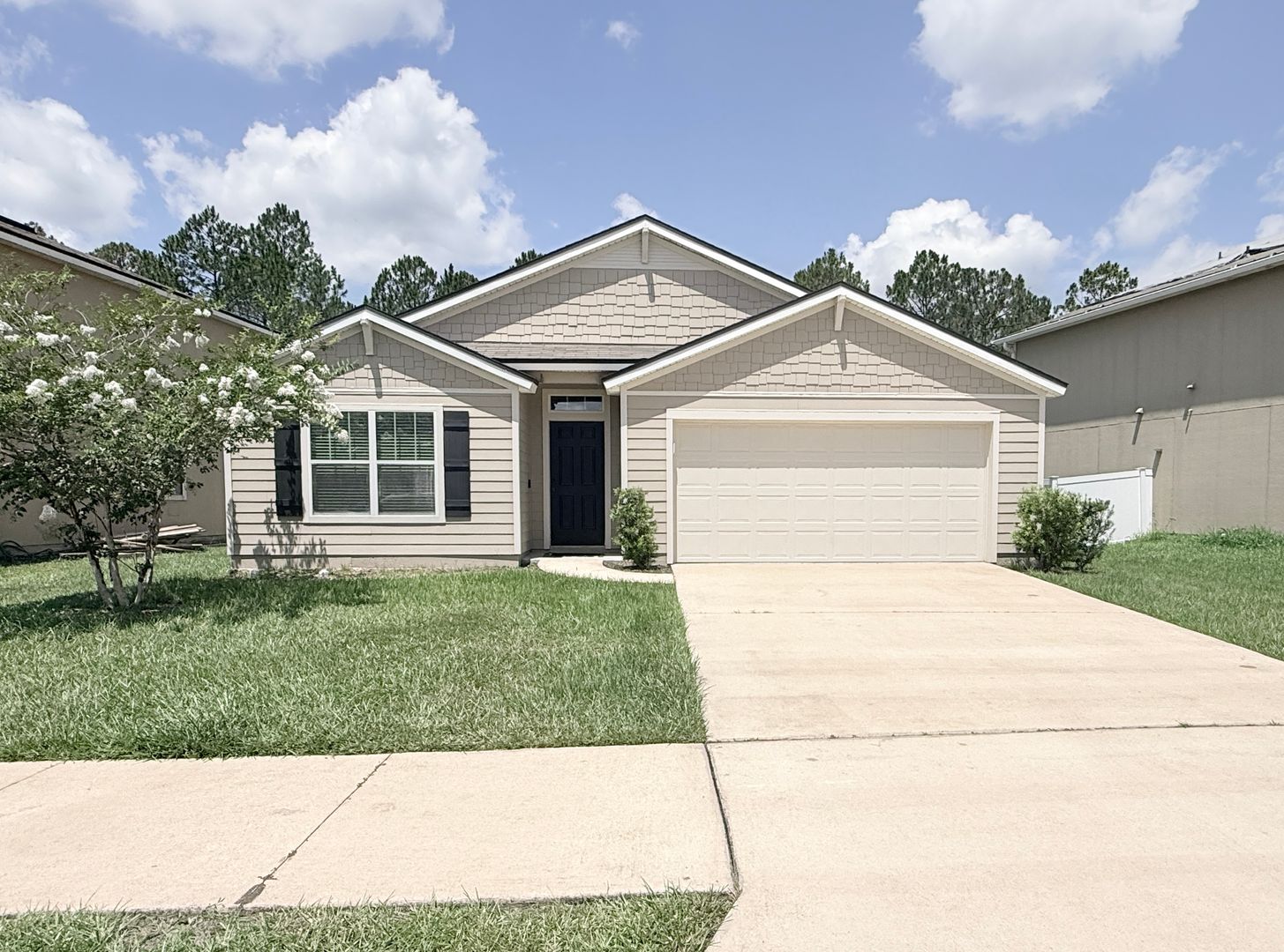 Jacksonville House: 12306 Crossfield Dr