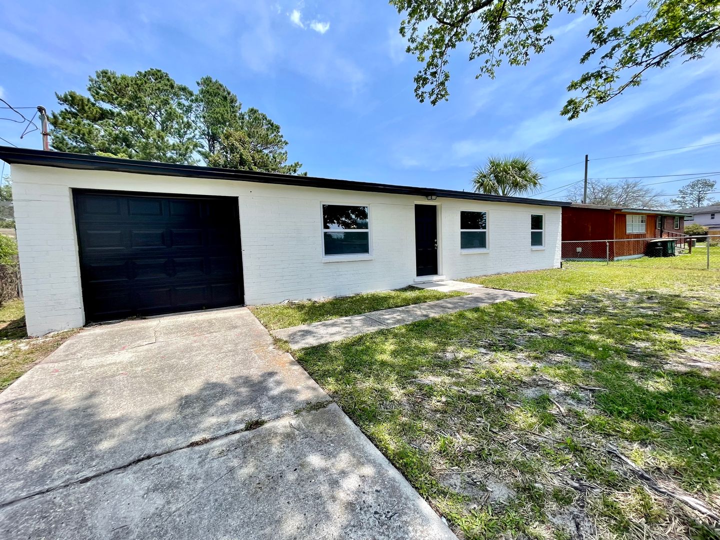 Jacksonville House: 10867 Bahia Drive