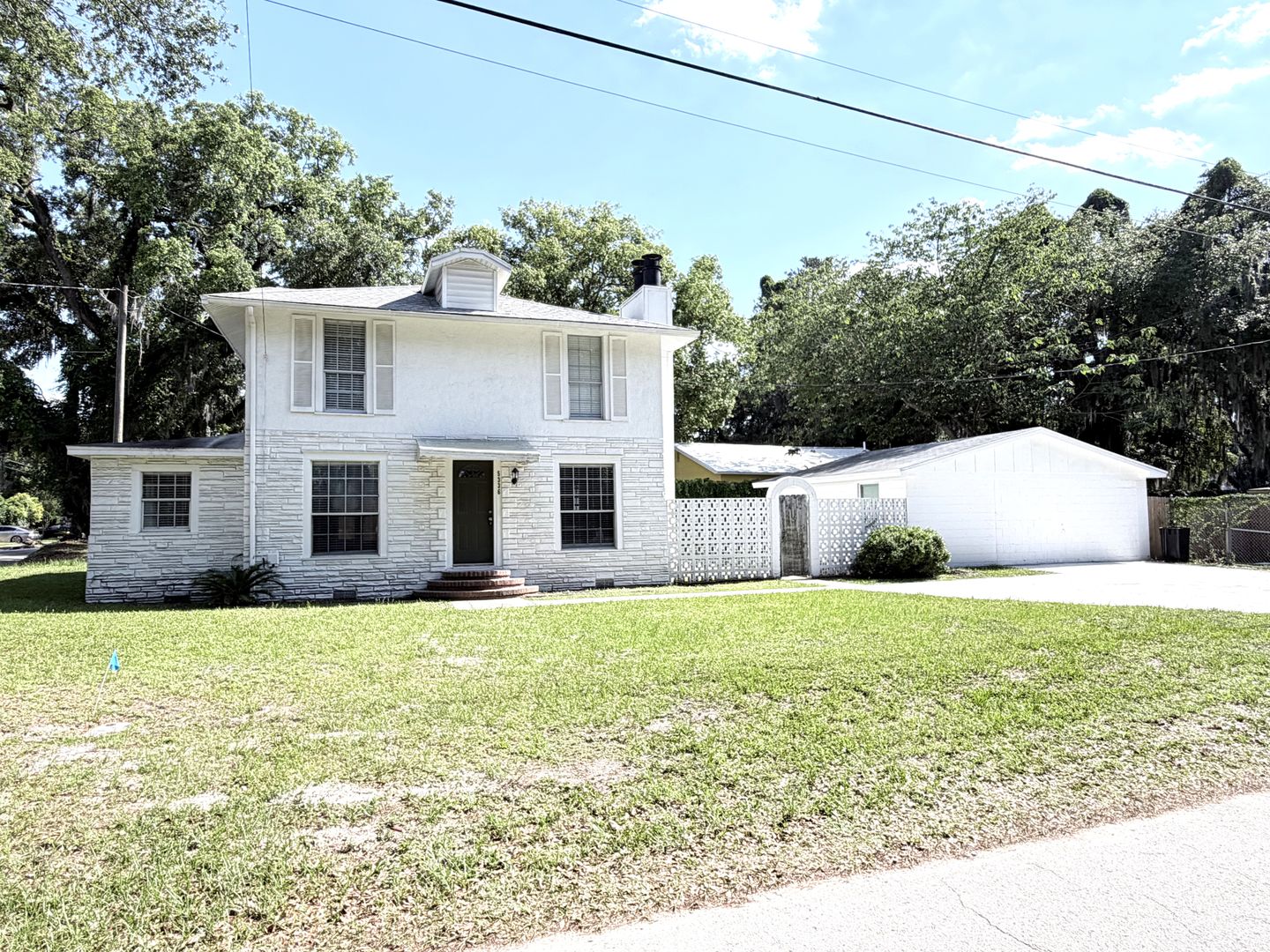 Jacksonville House: 5336 Cruz Road