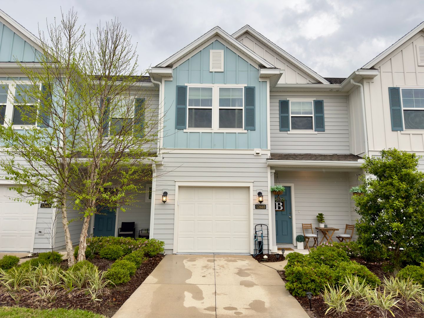 Jacksonville House: 12665 Josslyn Ln