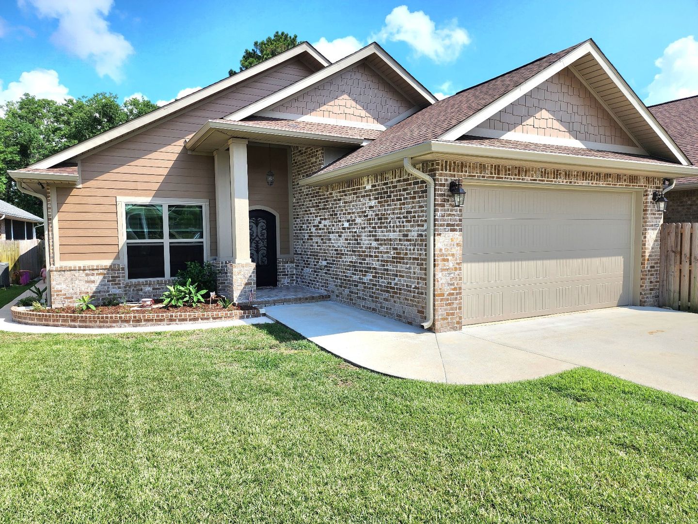 Pensacola House: 662 Wild Heron Way
