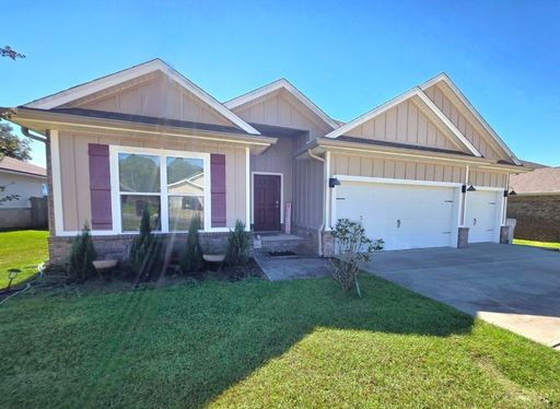 Welcome home to this stunning Milton gem on 1/2 Acre Lot! – photo 1