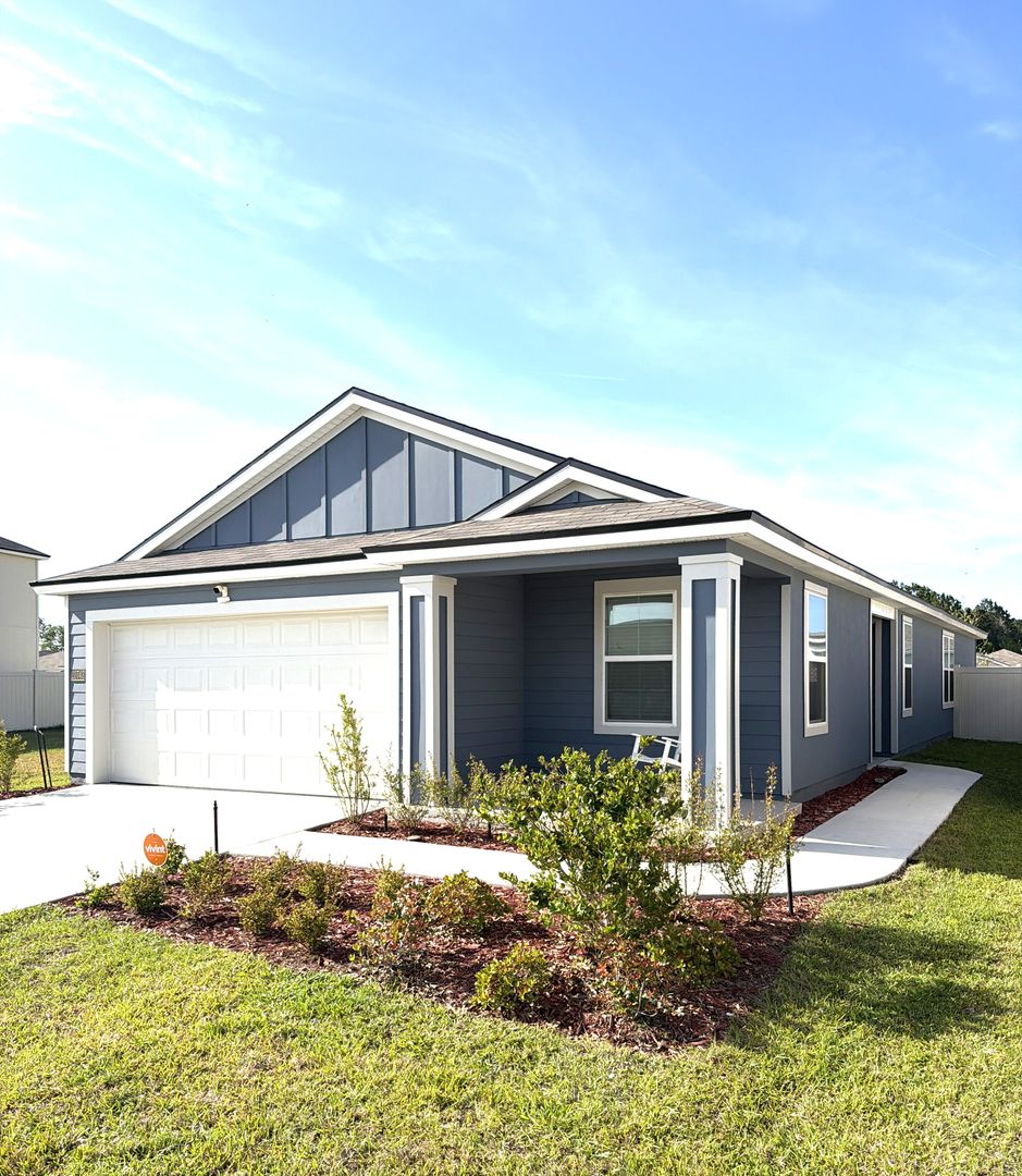 Jacksonville House: 12543 Rubber Fig Terrace