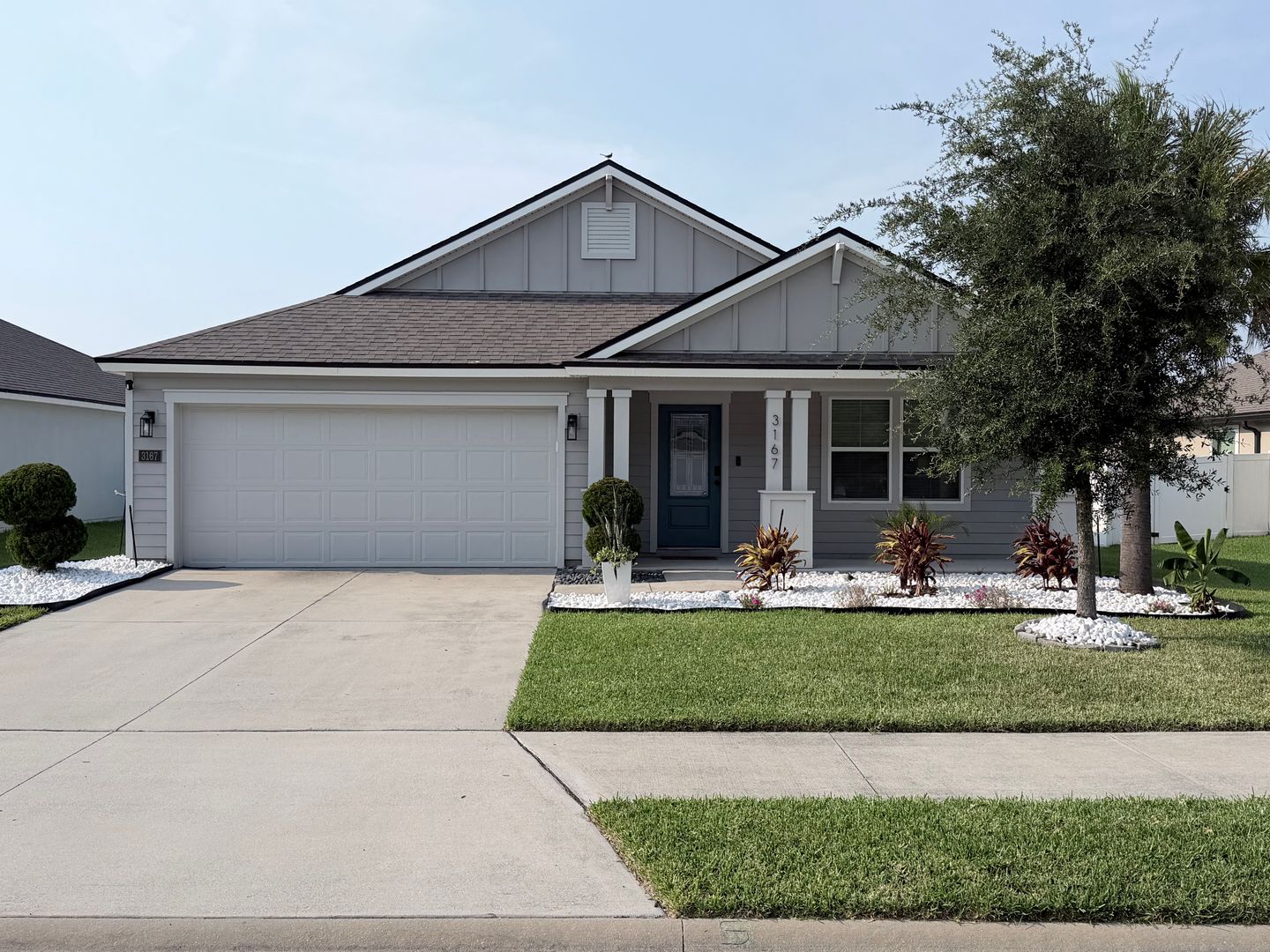 Jacksonville House: 3167 Little Kern Lane