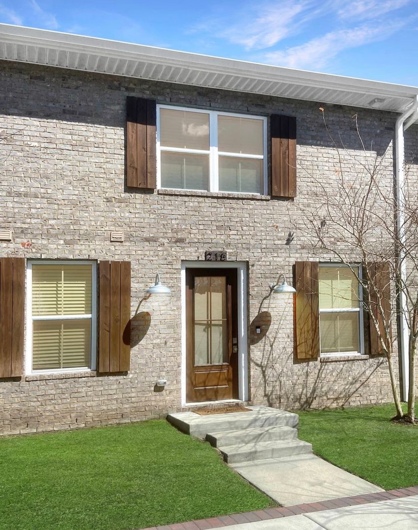Pensacola House: 218 N De Villiers Street