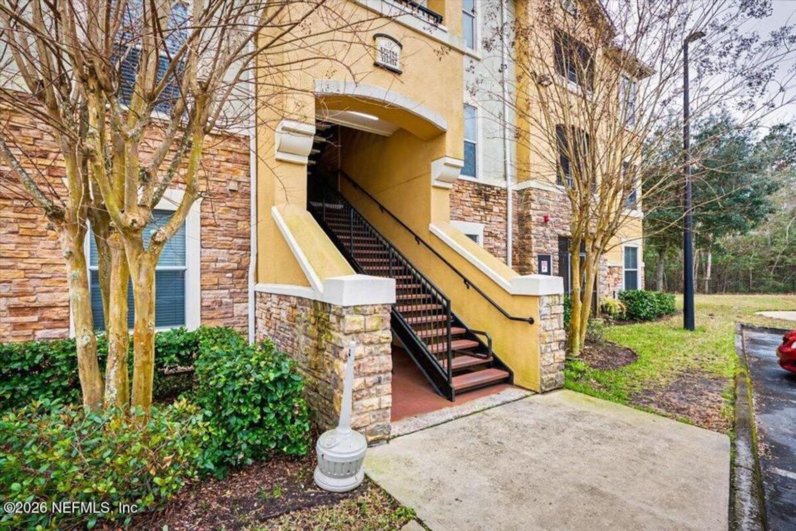 Jacksonville Condo: 8539 Gate Parkway 121