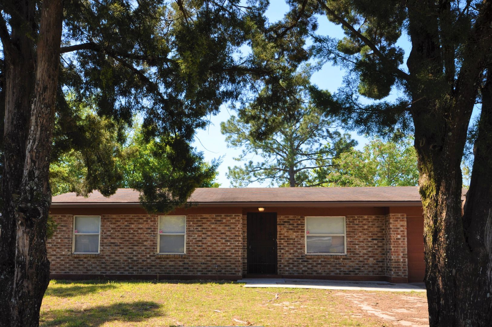 Jacksonville House: 10930 Whitly Ct.