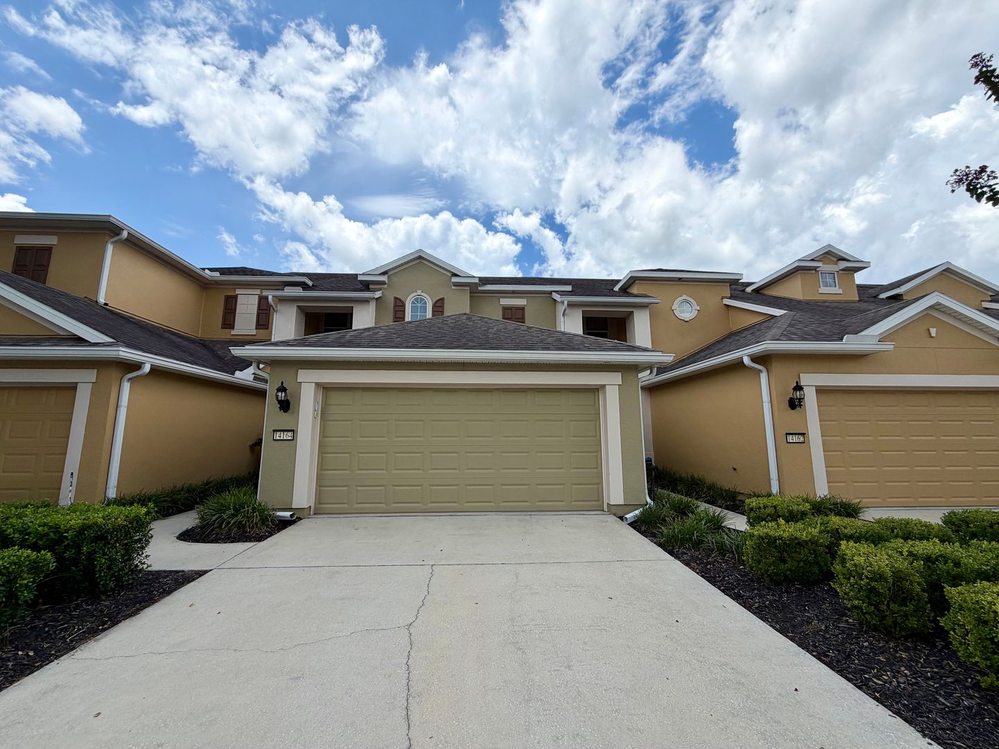 Jacksonville House: 14164 Mahogany Ave