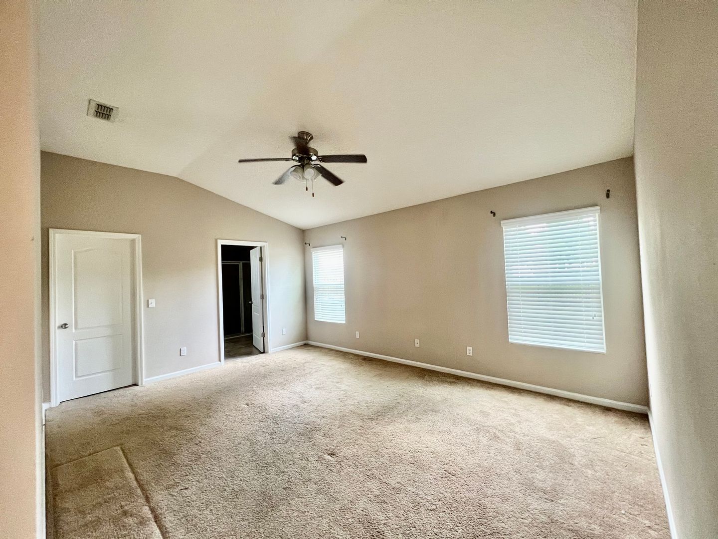 Jacksonville House: 1009 Mayfair Creek Ct.