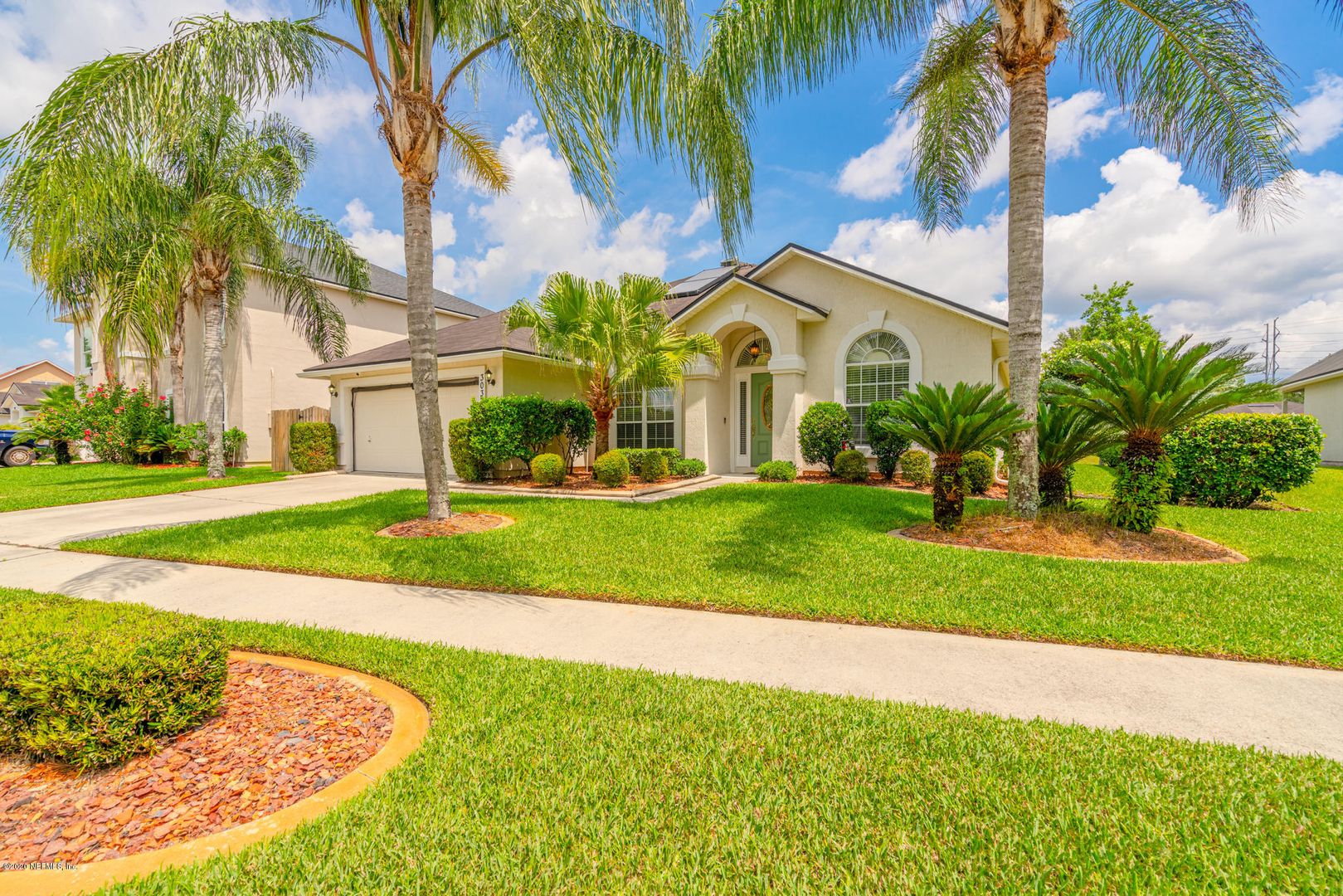 Jacksonville House: 3037 Captiva Bluff Cir