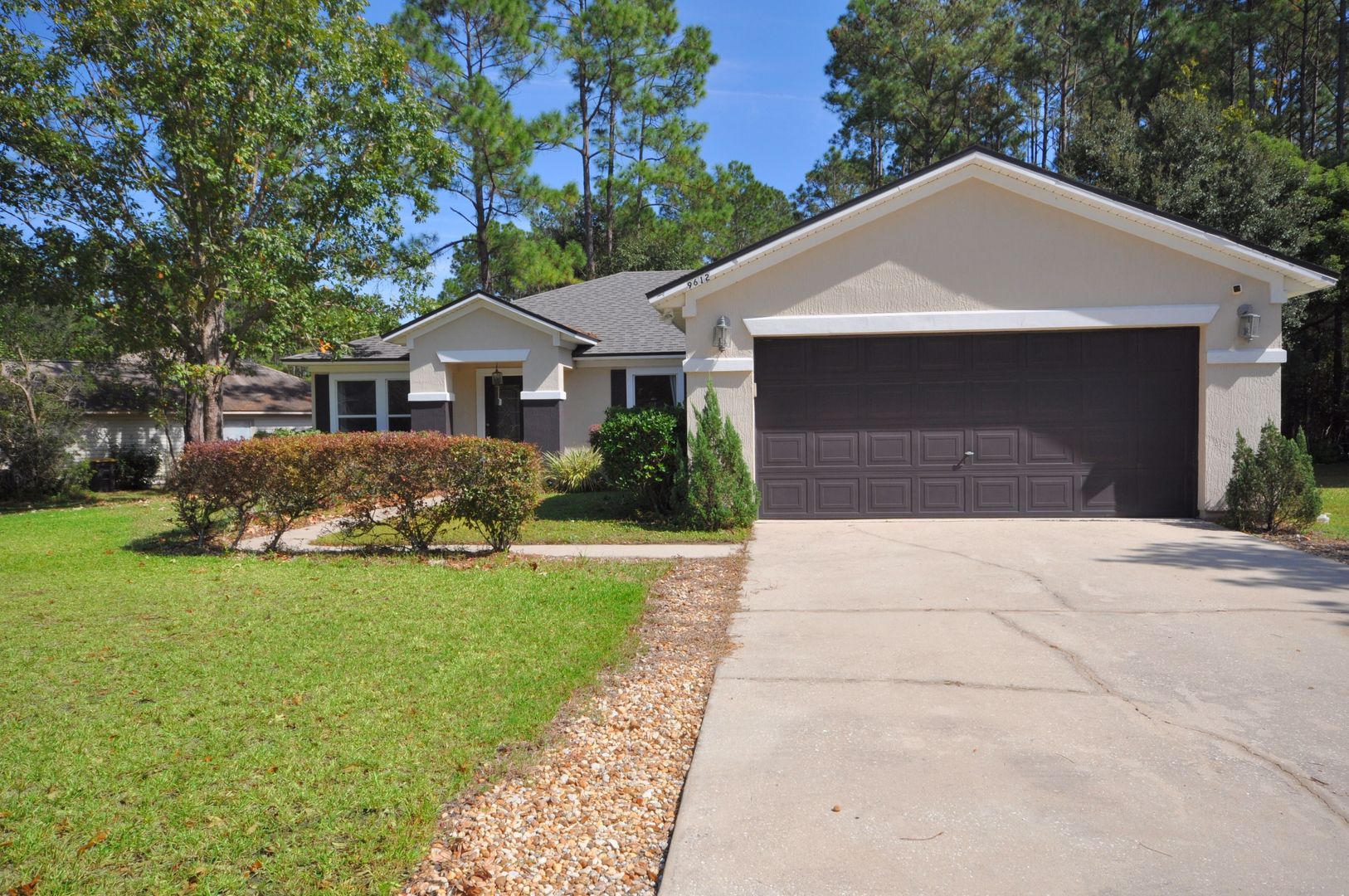 Jacksonville House: 9612 Clinton Corners Dr.