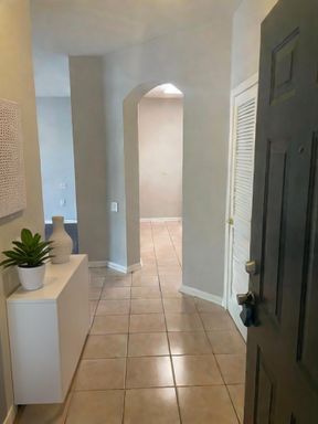 Charming Main-Level Condo with Prime Location, Modern Upgrades, and Exclusive Holiday Rent Savings! – photo 1