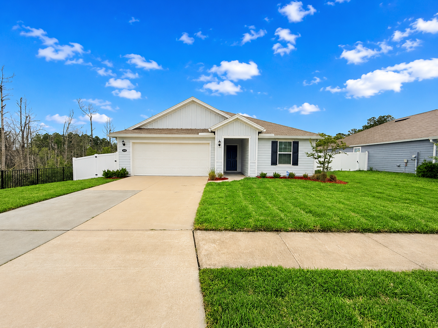 Jacksonville House: 1385 Panther Lake Pkwy