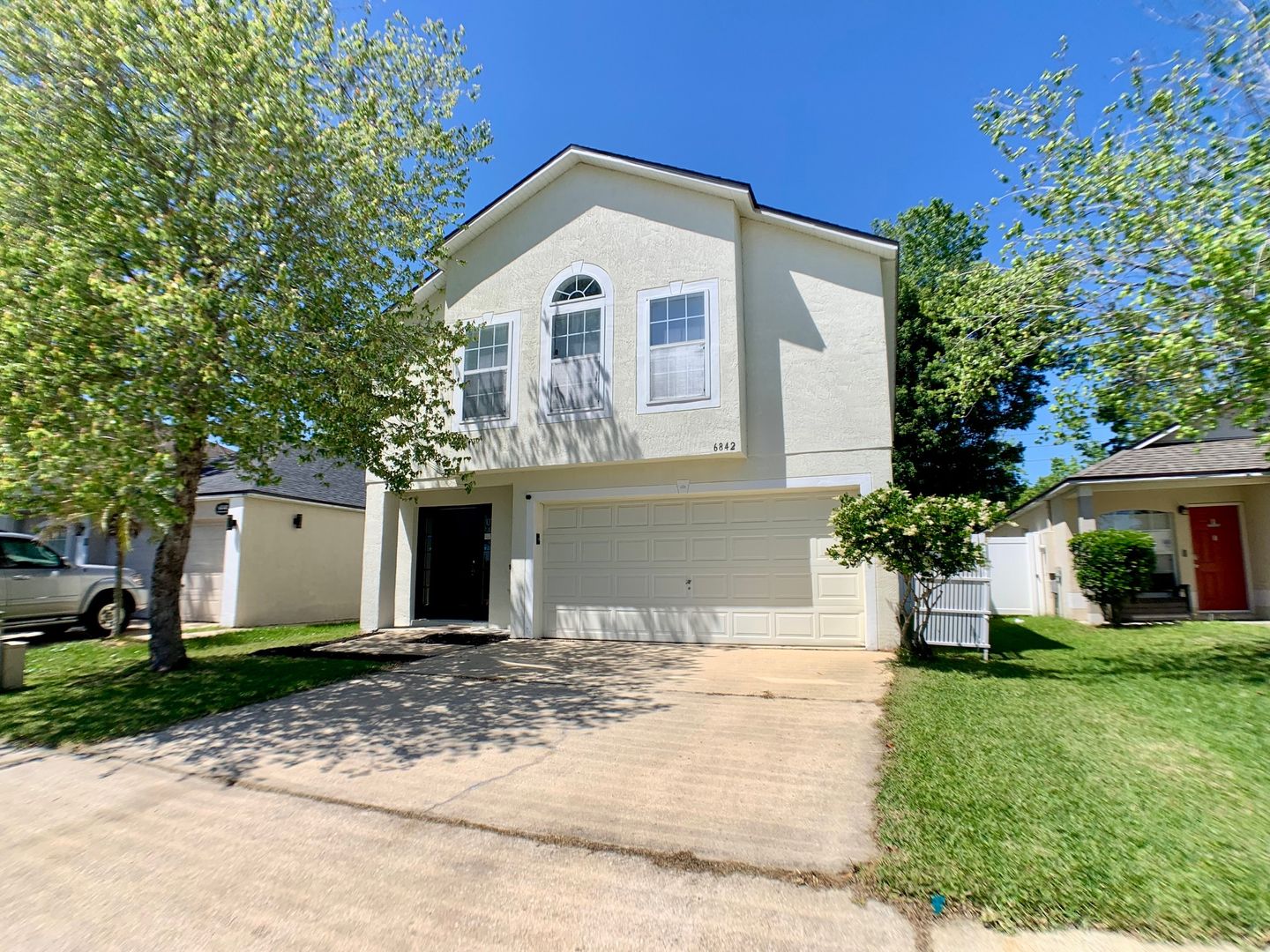 Jacksonville House: 6842 Playpark Trl W